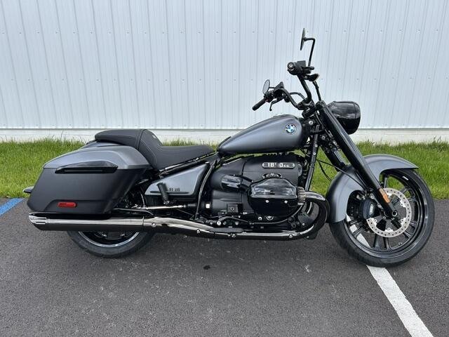 2025 BMW R 18 Roctane