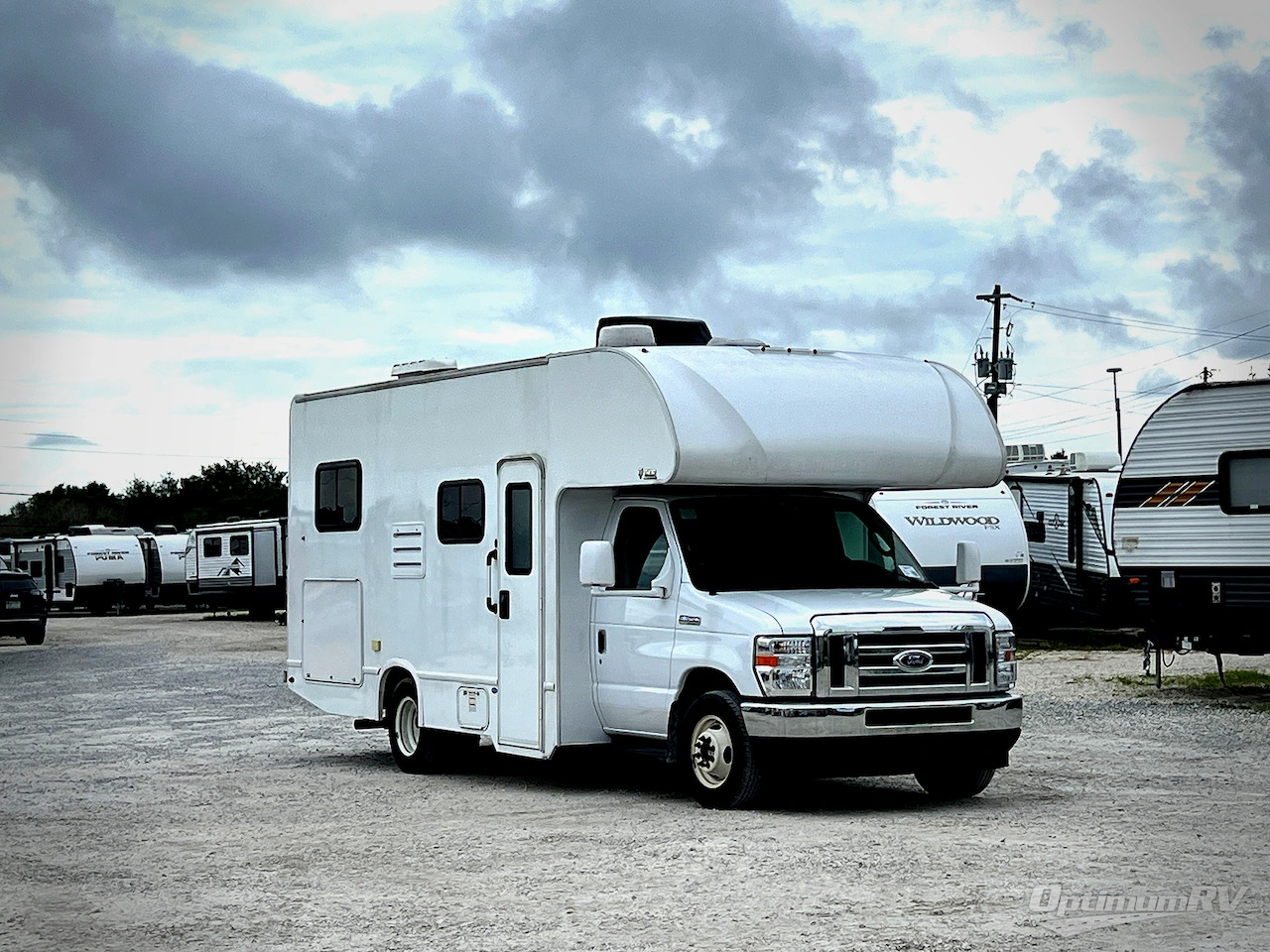2024 Thor Four Winds 22E in mims FL