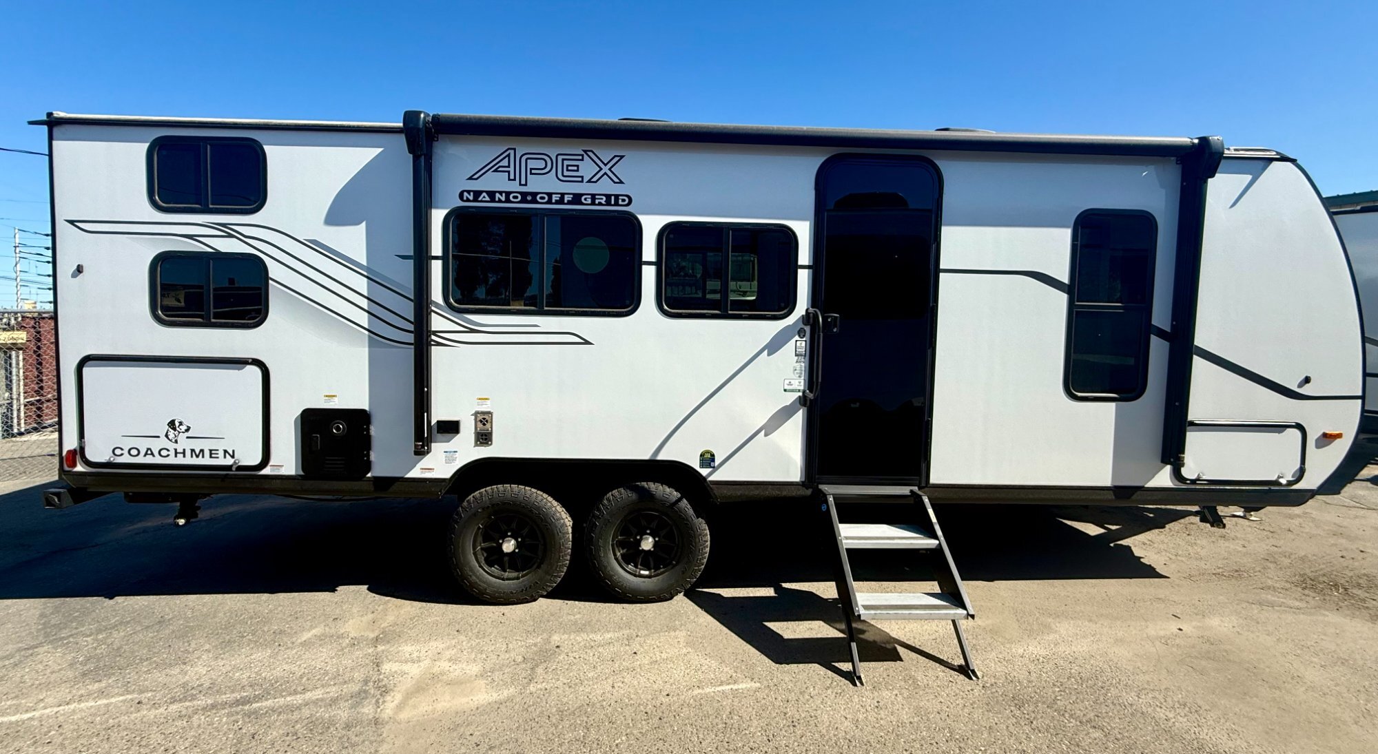 2026 Coachmen Apex Nano 228BHS in fresno CA