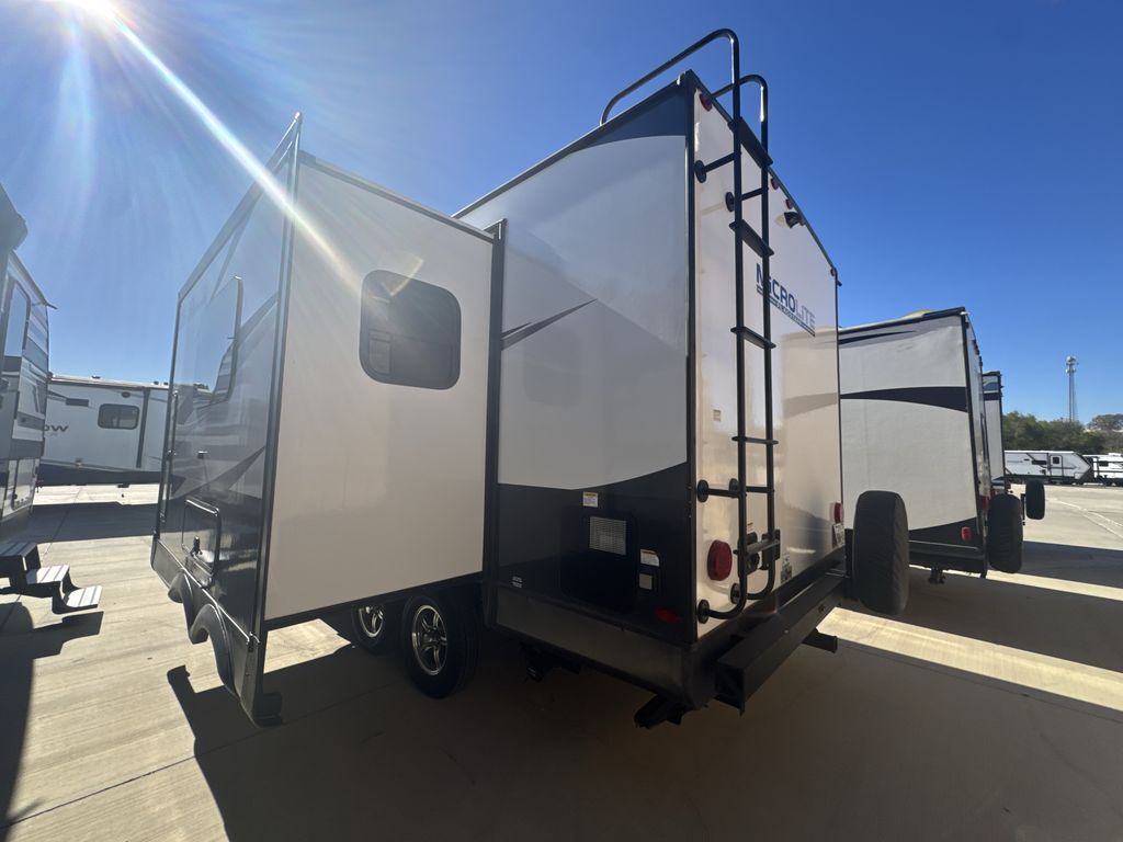 2024 Forest River Flagstaff Micro Lite 22TBS RV