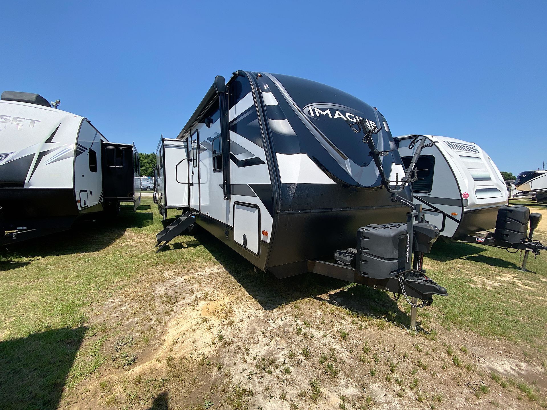 2022 Grand Design Imagine 2670MK in benson NC