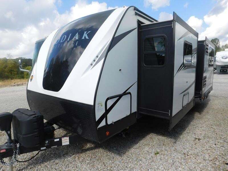 2018 Dutchmen KODIAK ULTIMATE 2711BS RV