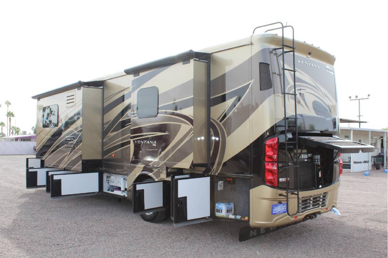 A photo of this 2016 Newmar VENTANA 3427