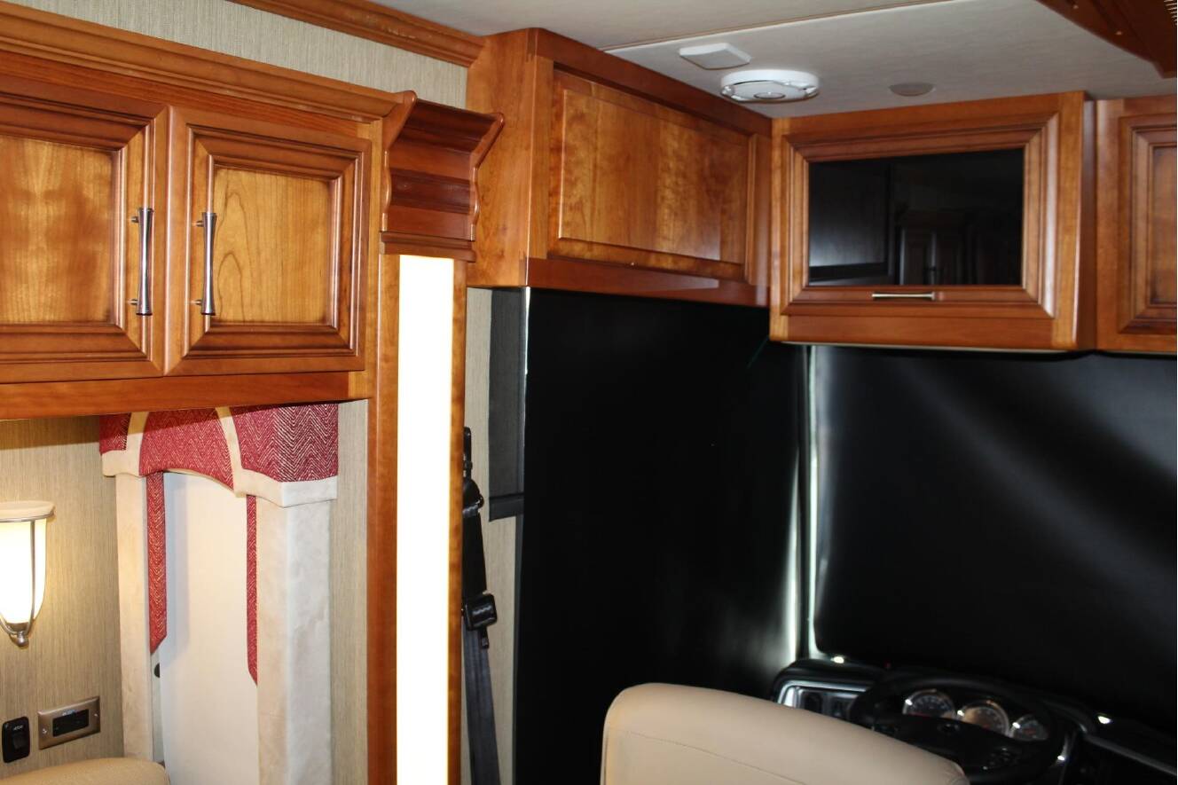 A photo of this 2016 Newmar VENTANA 3427
