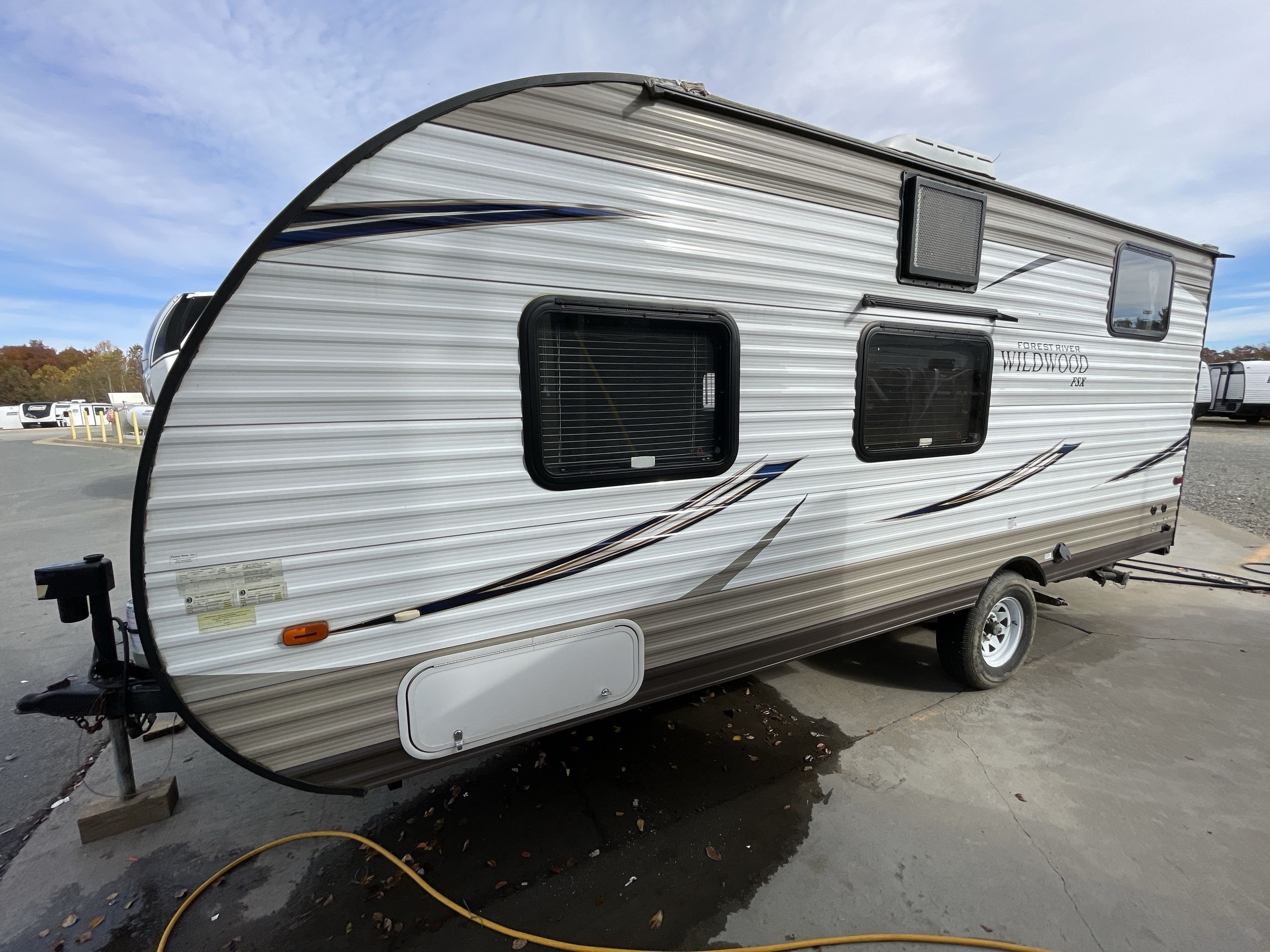 2017 Forest River WILDWOOD FSX 196BH in thornburg VA