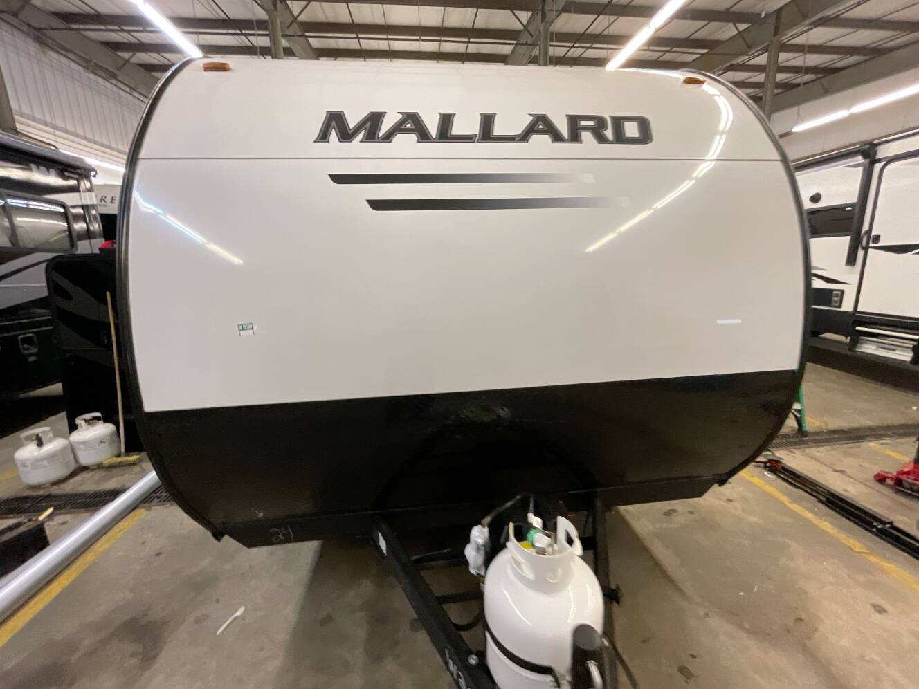 A photo of this 2025 Heartland MALLARD 17BHL