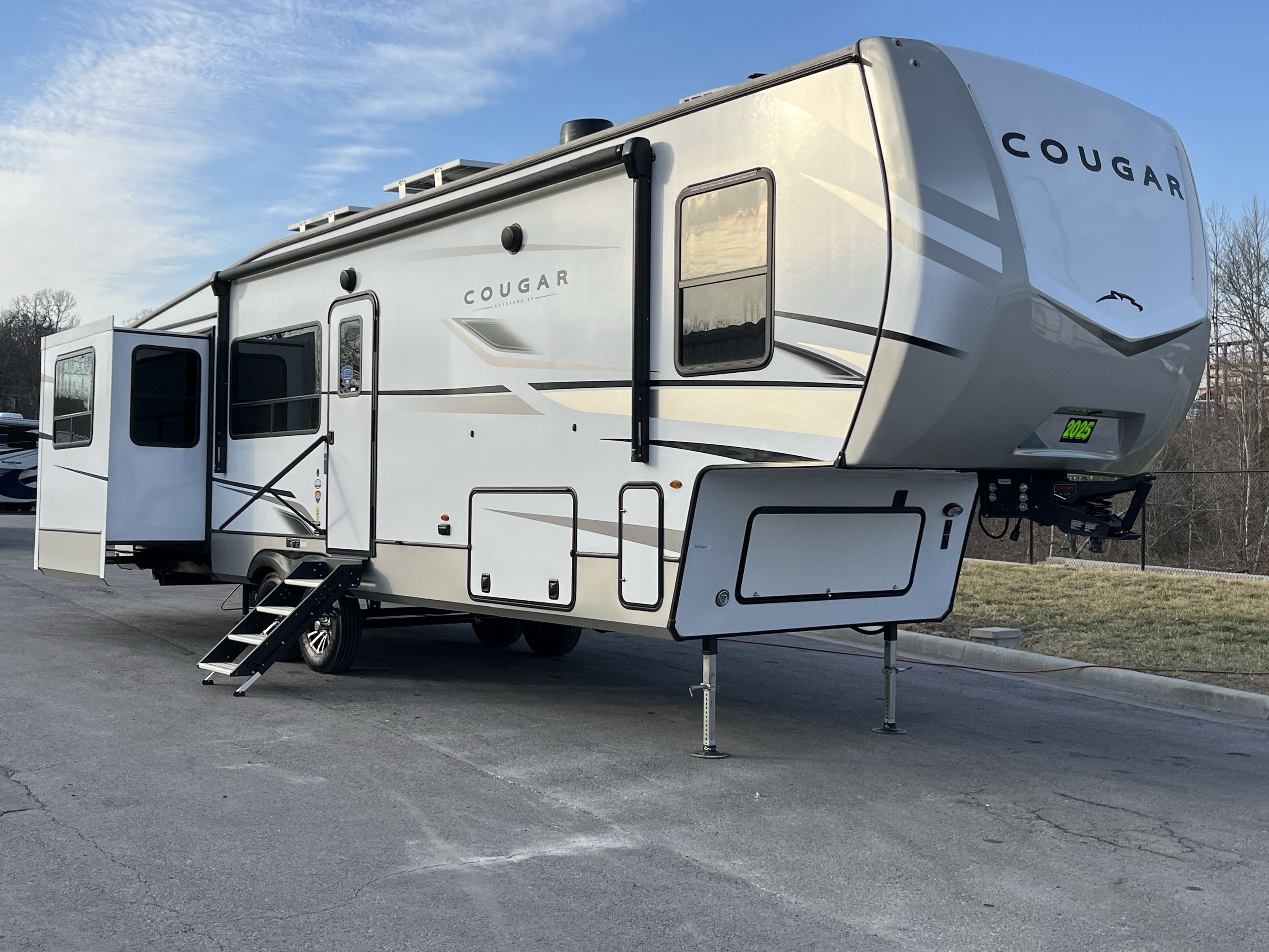 2025 Keystone COUGAR 320RDS in branson MO
