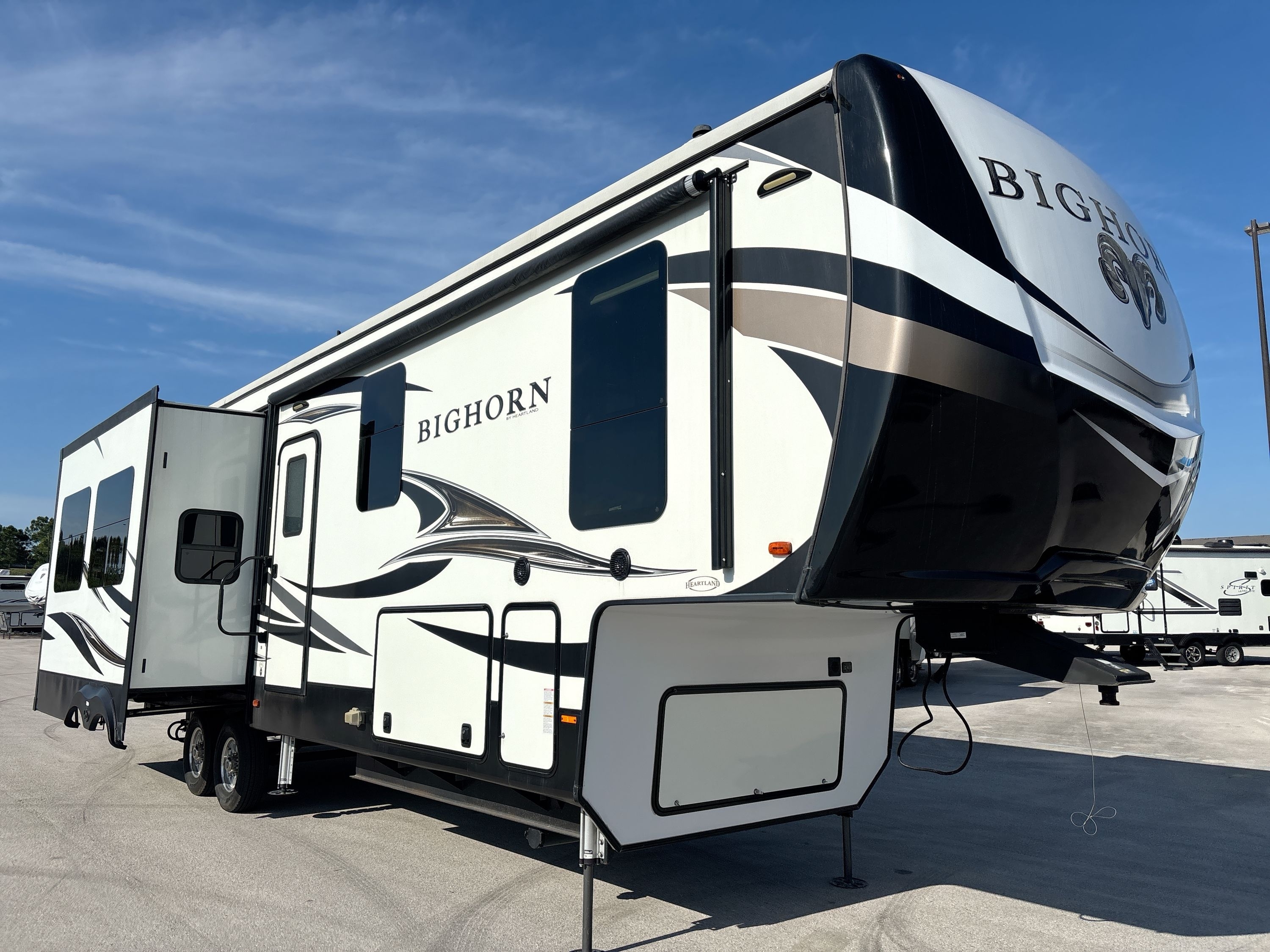 2020 Heartland BIGHORN 3370EL RV