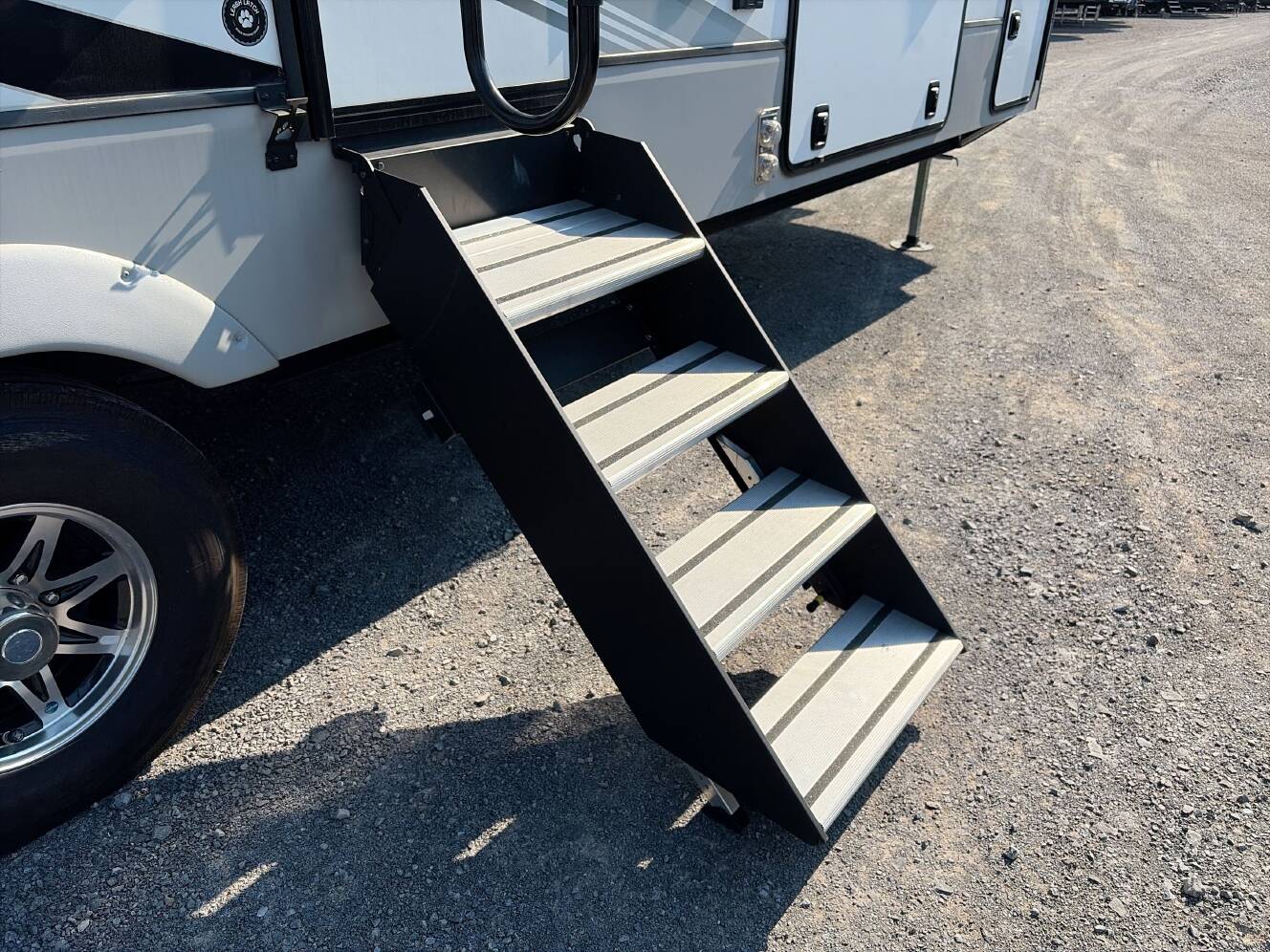 A photo of this 2023 K-Z Rv DURANGO 326RLT