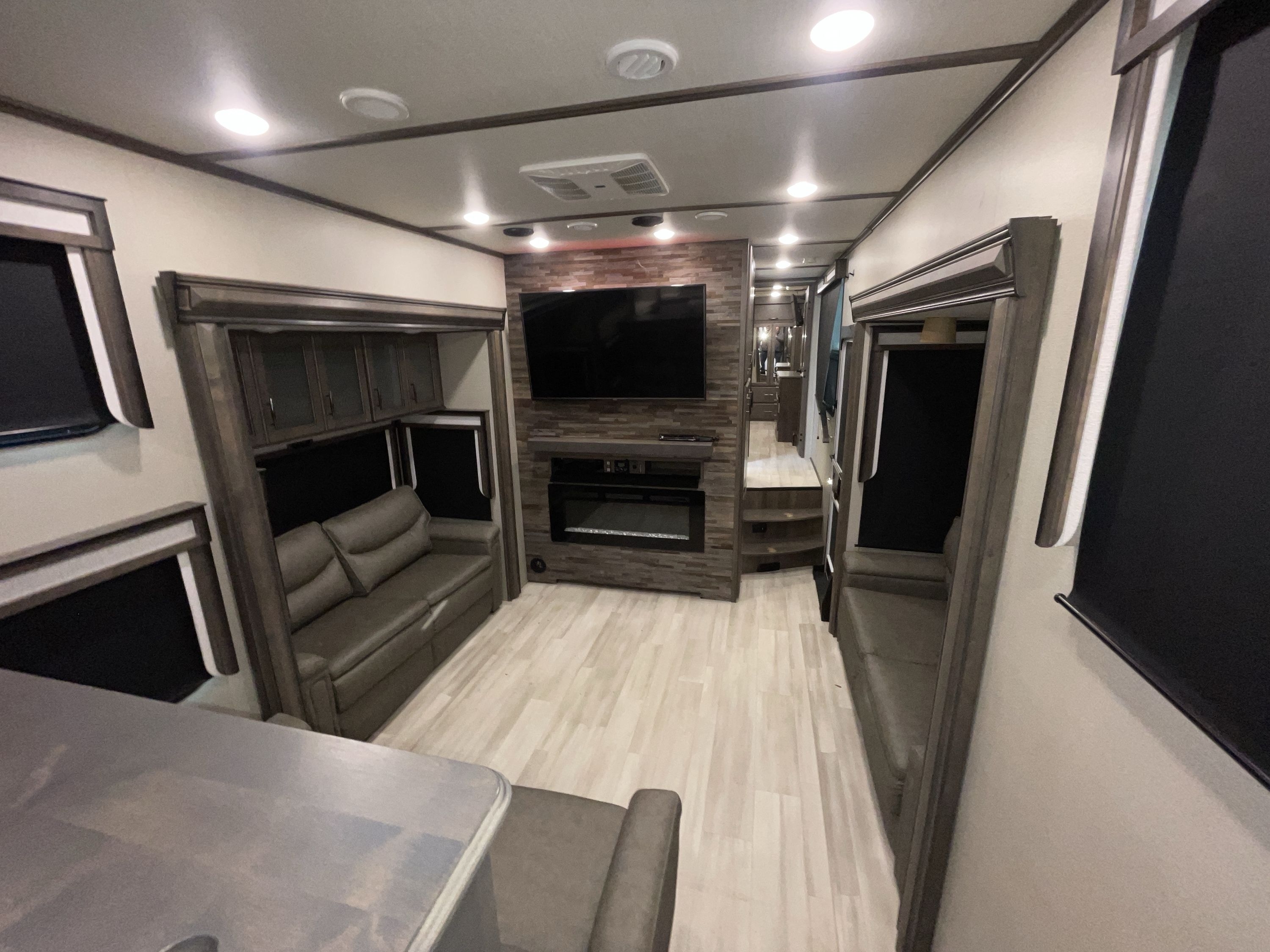 2022 Grand Design SOLITUDE 390RK in akron OH