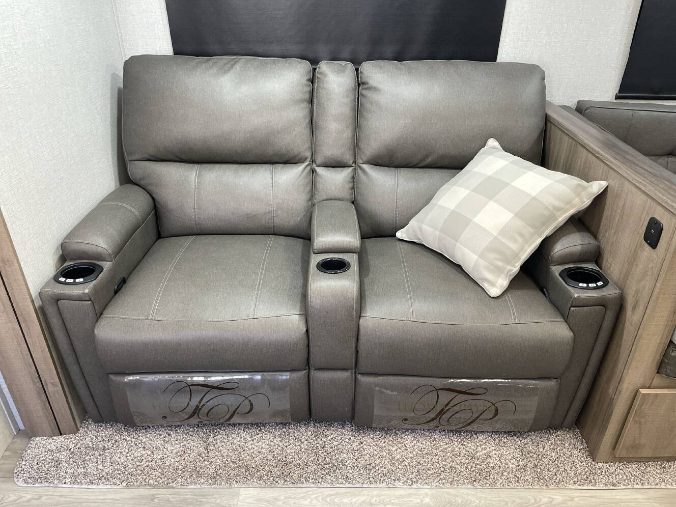 A photo of this 2024 Grand Design IMAGINE 2800BH