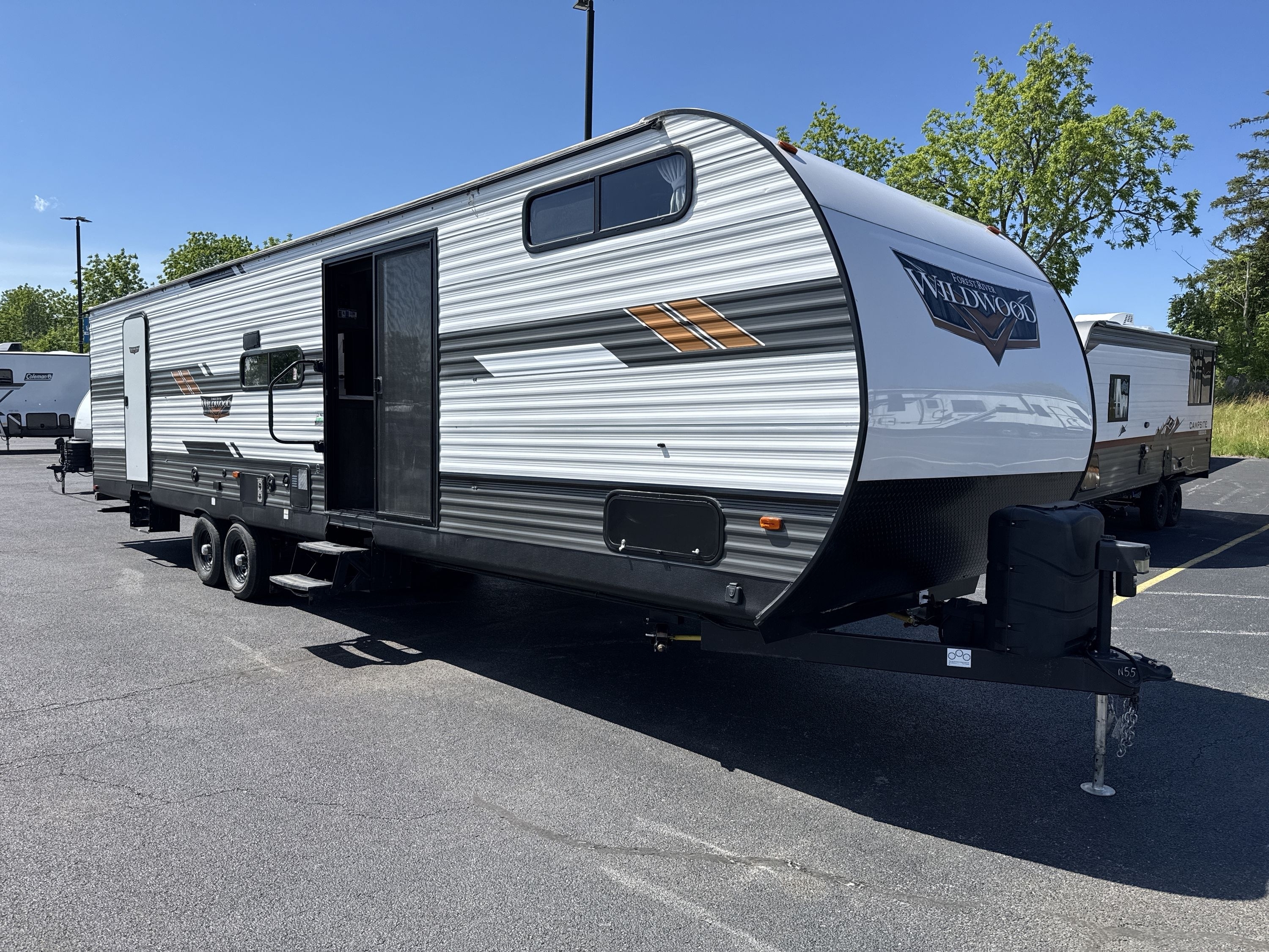 2021 Forest River WILDWOOD 36VBDS RV