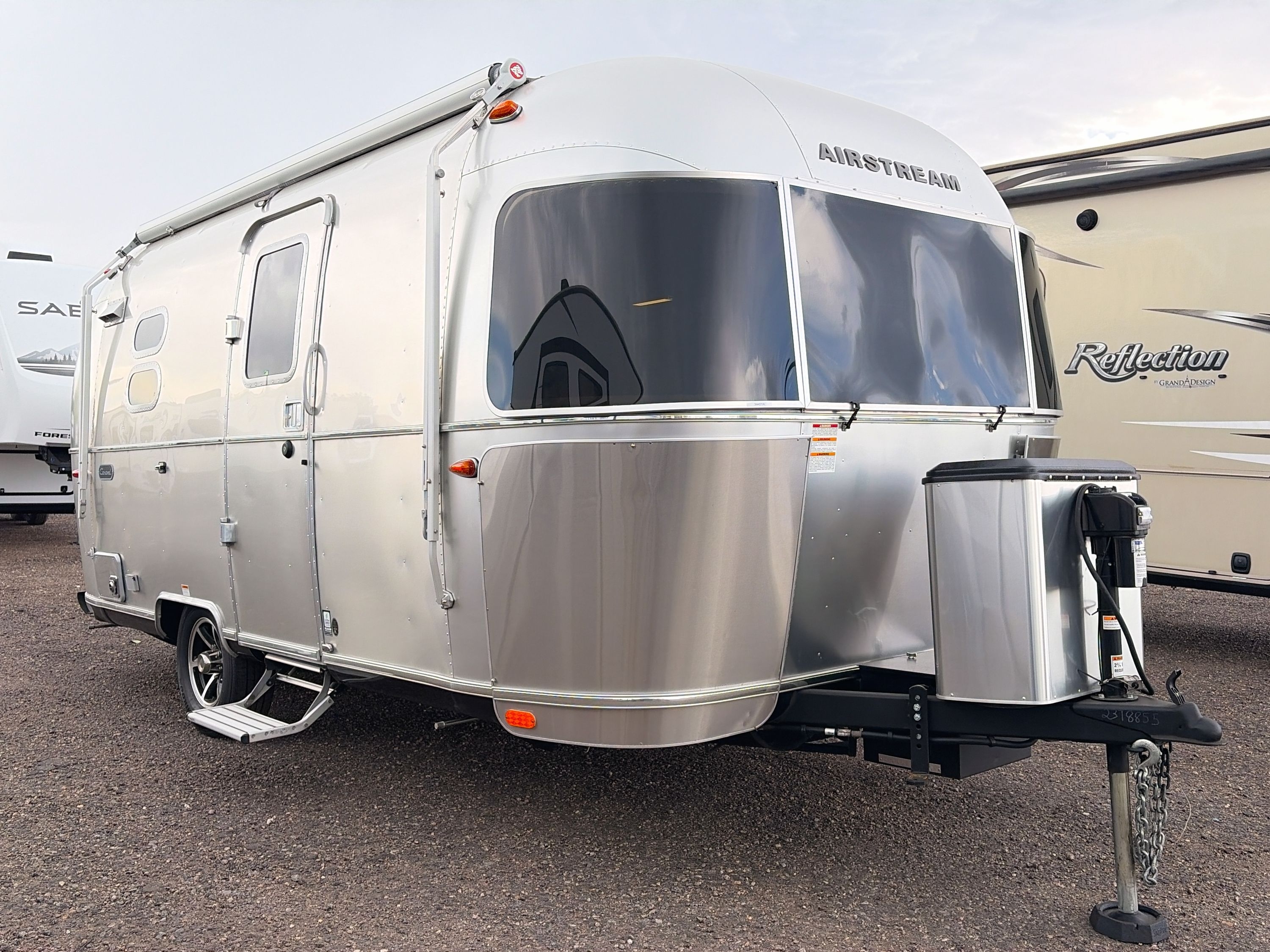 2024 Airstream CARAVEL 20FB in longmont CO