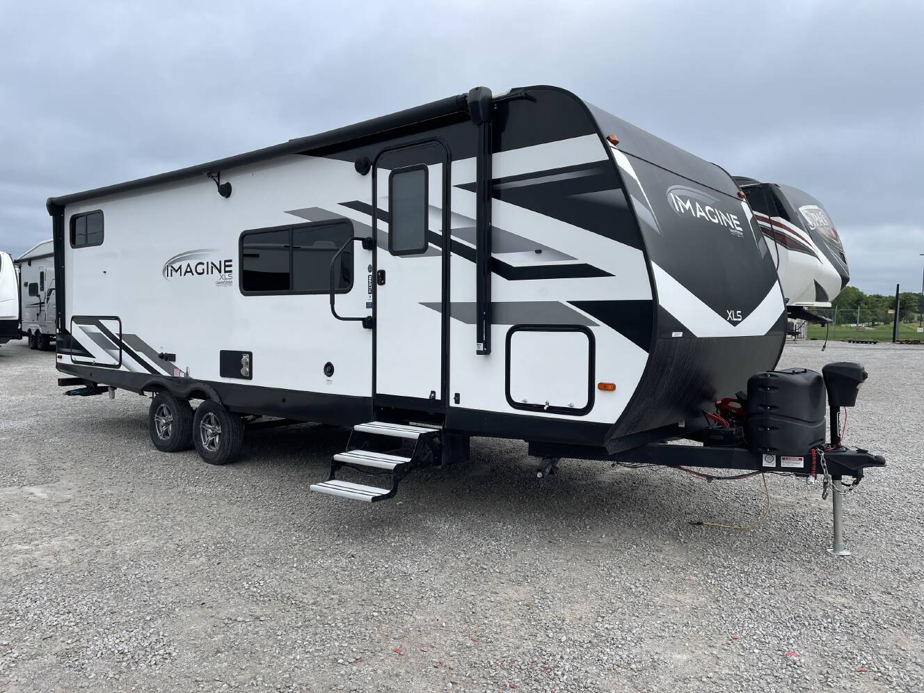 A photo of this 2023 Grand Design IMAGINE XLS 25BHE