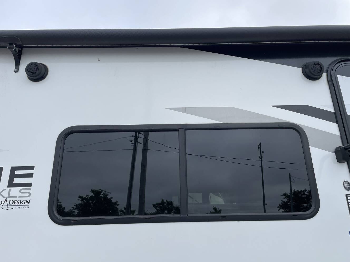 A photo of this 2023 Grand Design IMAGINE XLS 25BHE