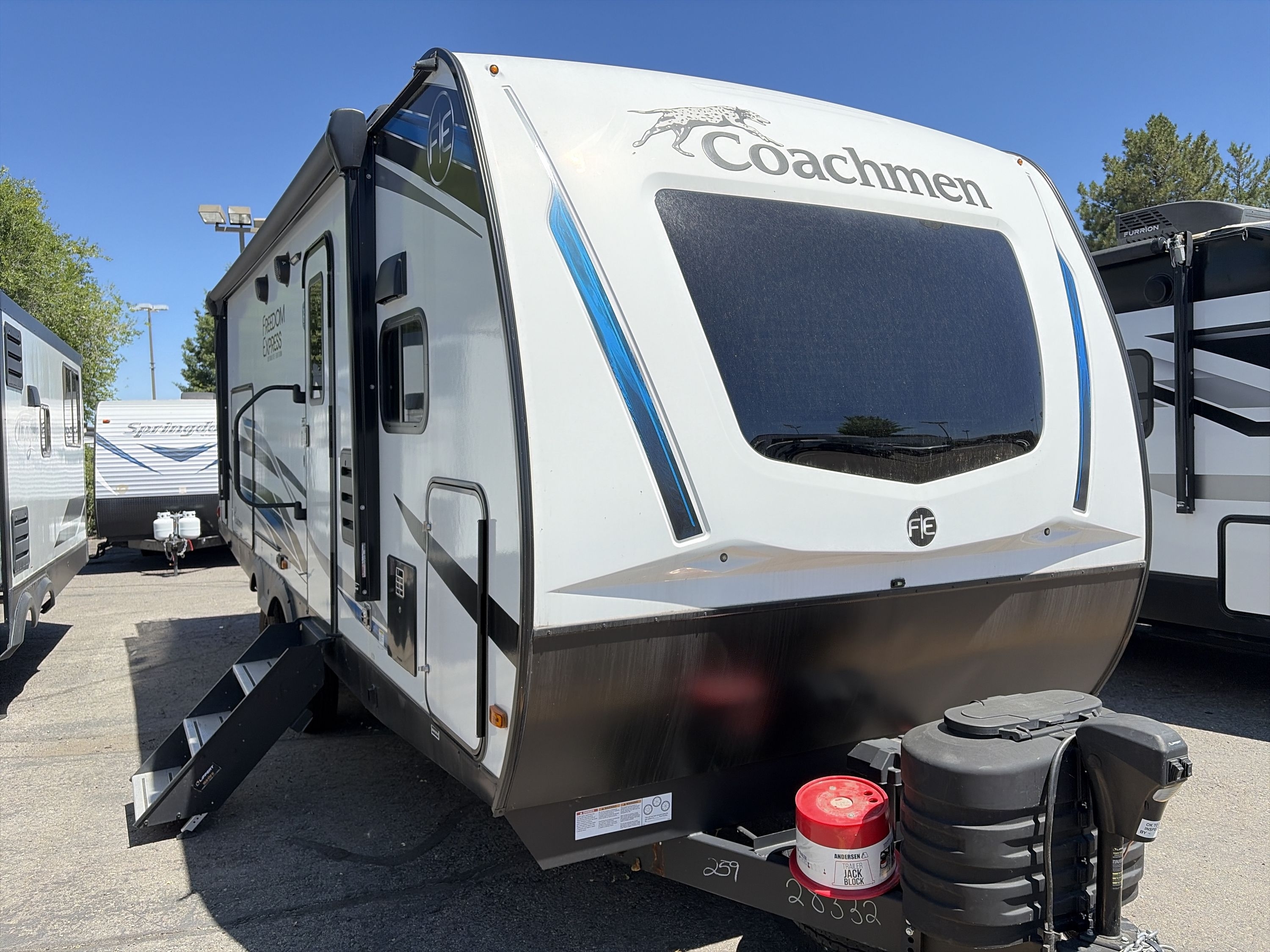 2024 Coachmen FREEDOM EXPRESS ULTRA LITE 259FKDS RV