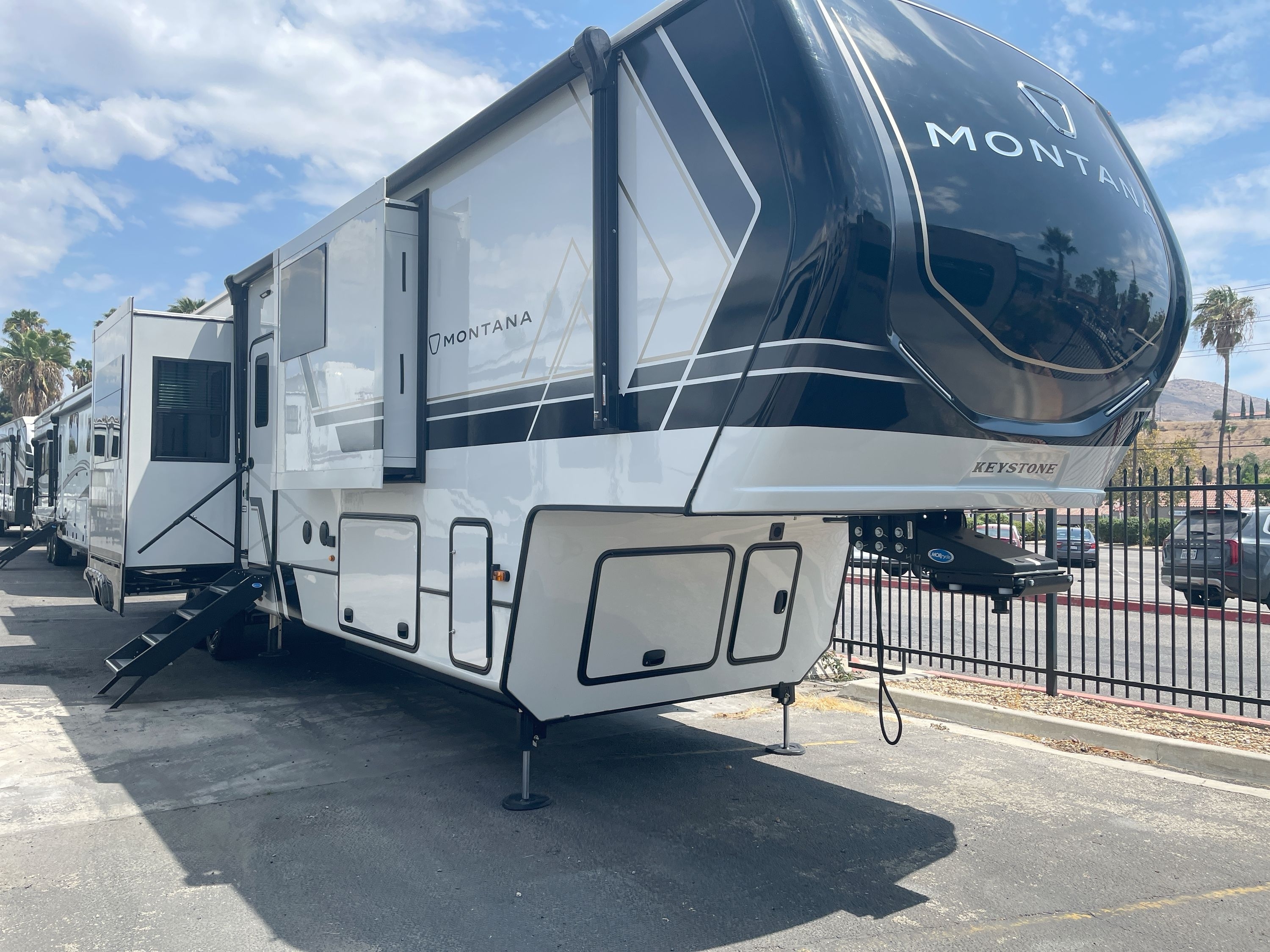 2026 Keystone MONTANA 3901RK in colton CA
