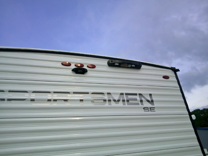 2027 KZ RV Sportsmen SE 261BHKSE