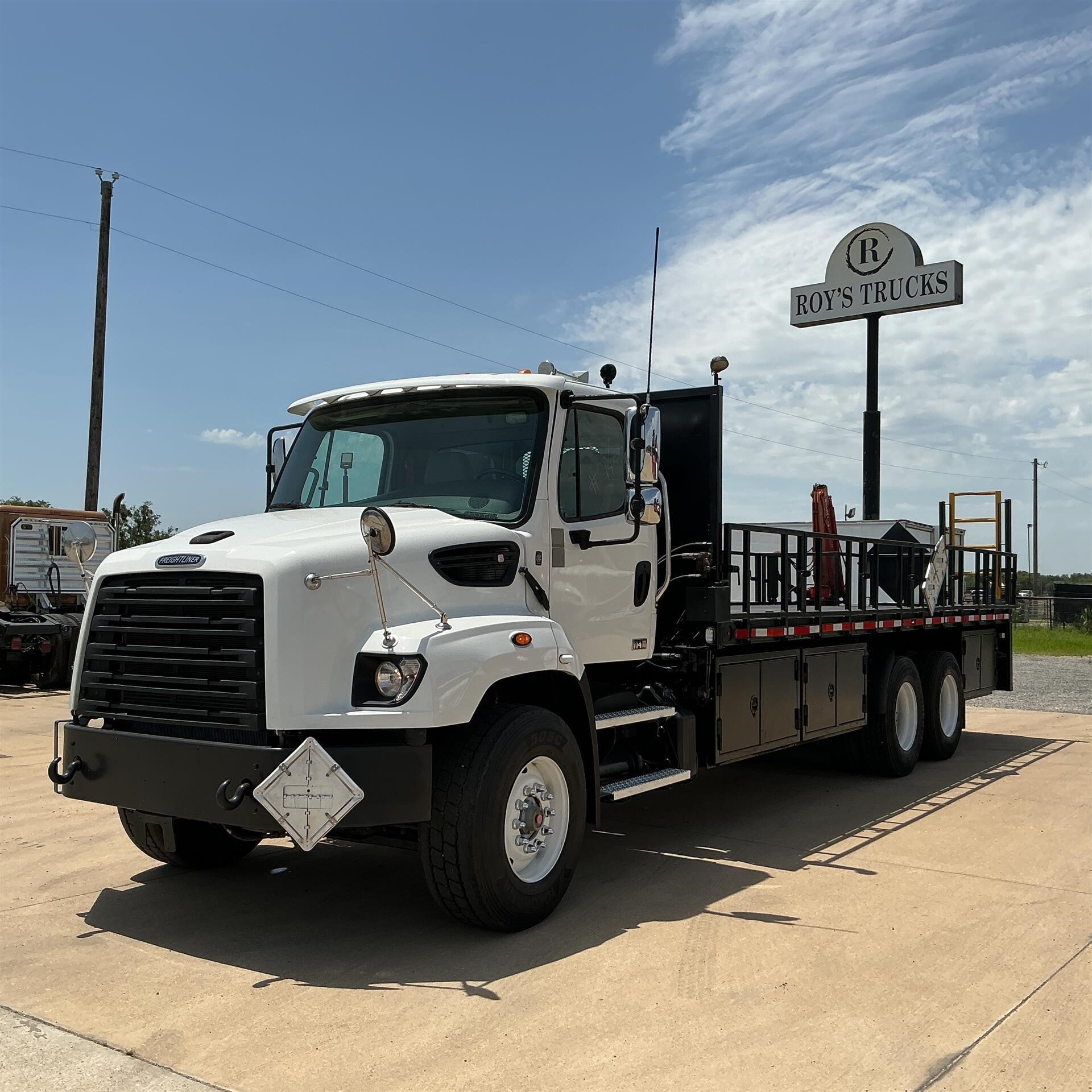 2020 FREIGHTLINER 114SD in Caddo Mills, TX