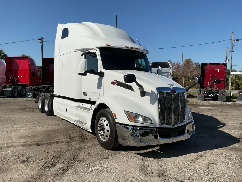 2023 PETERBILT 579