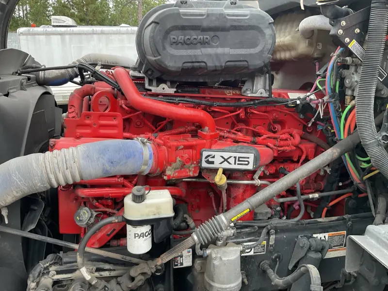 2023 PETERBILT 579