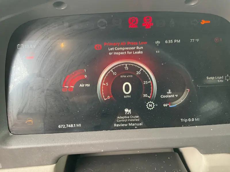2023 PETERBILT 579