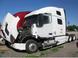 2018 VOLVO VNL64T780