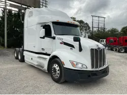 2023 PETERBILT 579