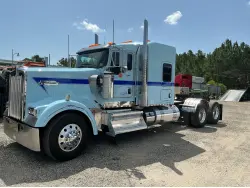 2021 KENWORTH W900