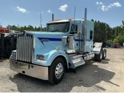 2021 KENWORTH W900