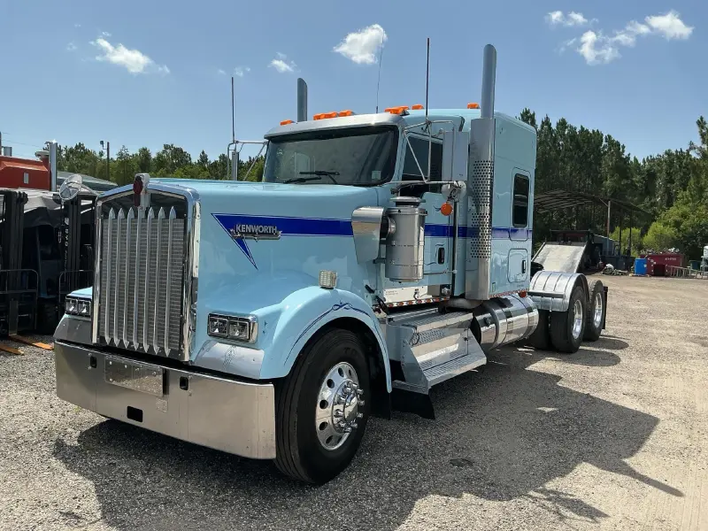 2021 KENWORTH W900