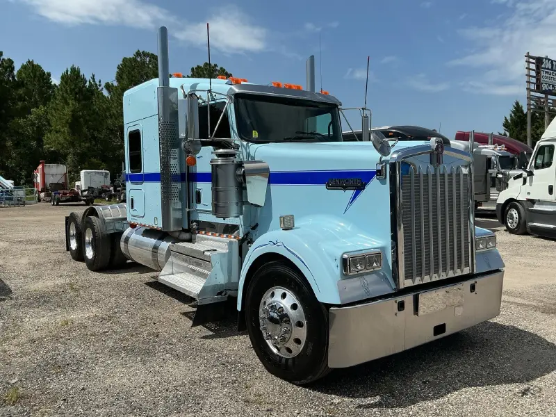 2021 KENWORTH W900
