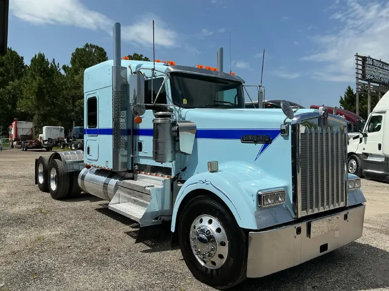 2021 KENWORTH W900