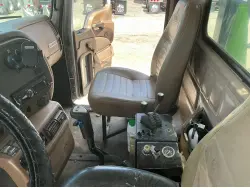 2005 Mack GU713