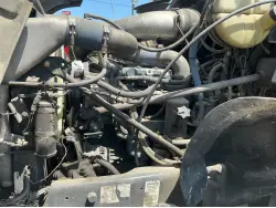 2005 Mack GU713