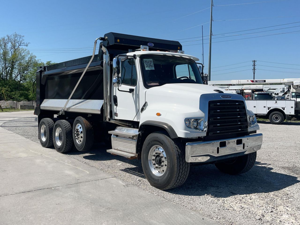 2027 FREIGHTLINER 114 SD in Kansas City, MO
