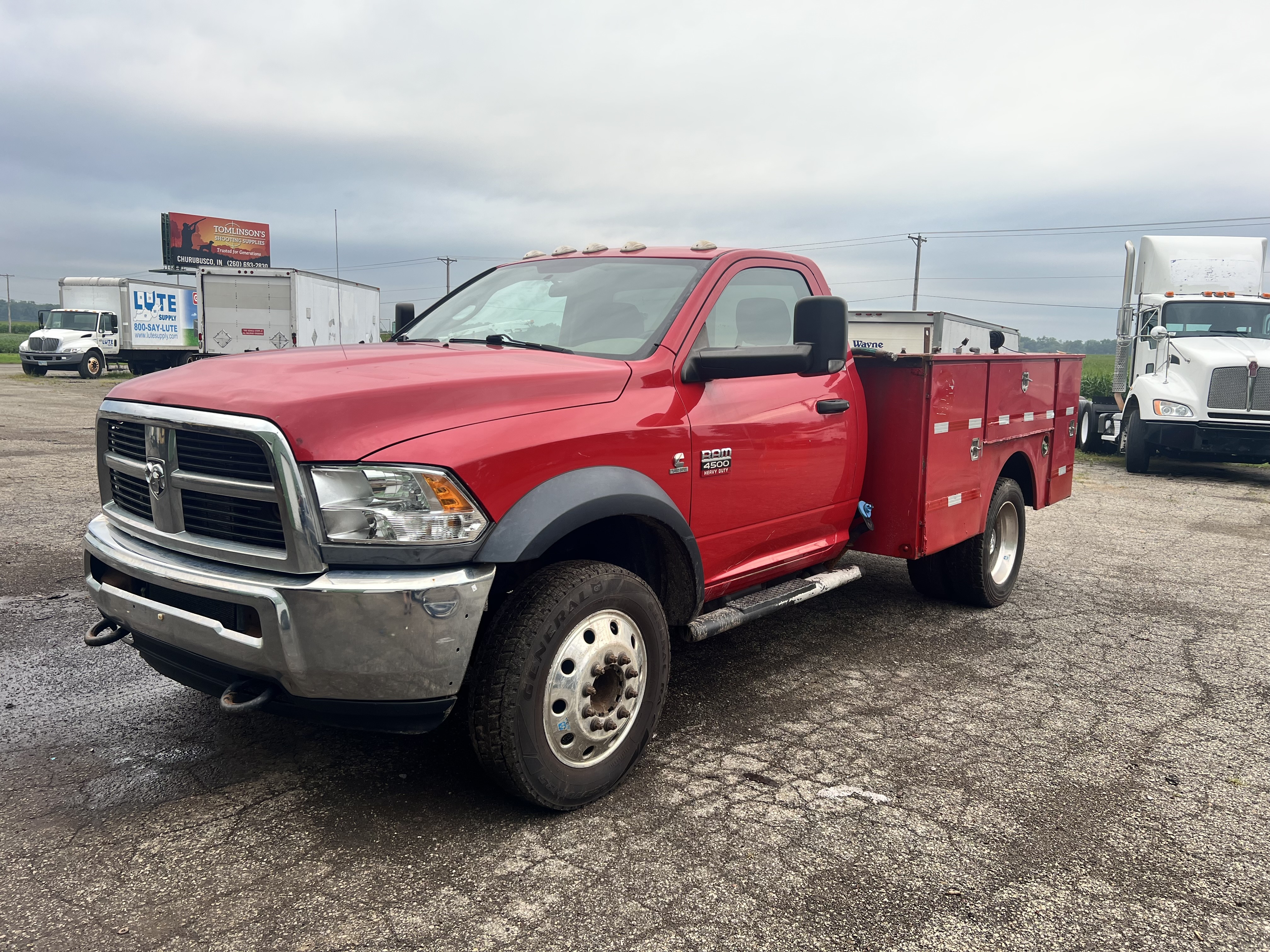 2012 RAM 4500 hd in Wawaka, IN