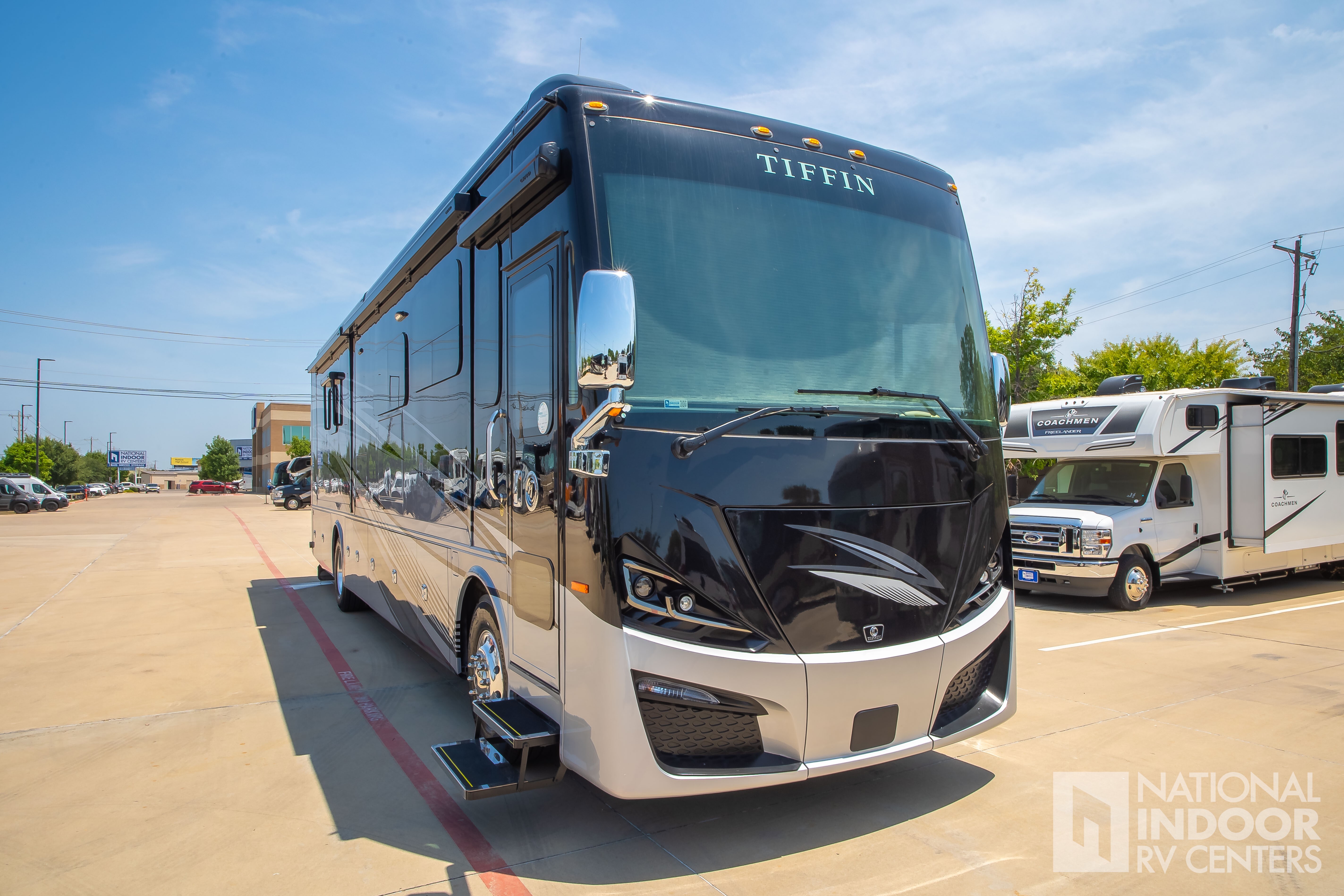 2026 Tiffin Motorhomes Phaeton 40IH in lewisville TX