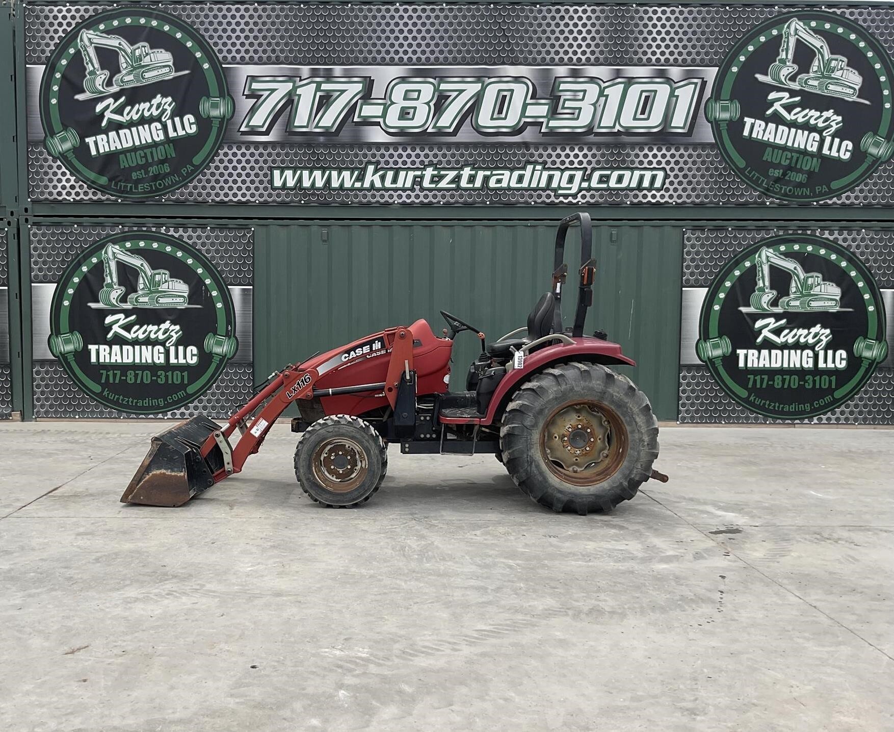 2005 CASE IH DX40 in Littlestown, PA
