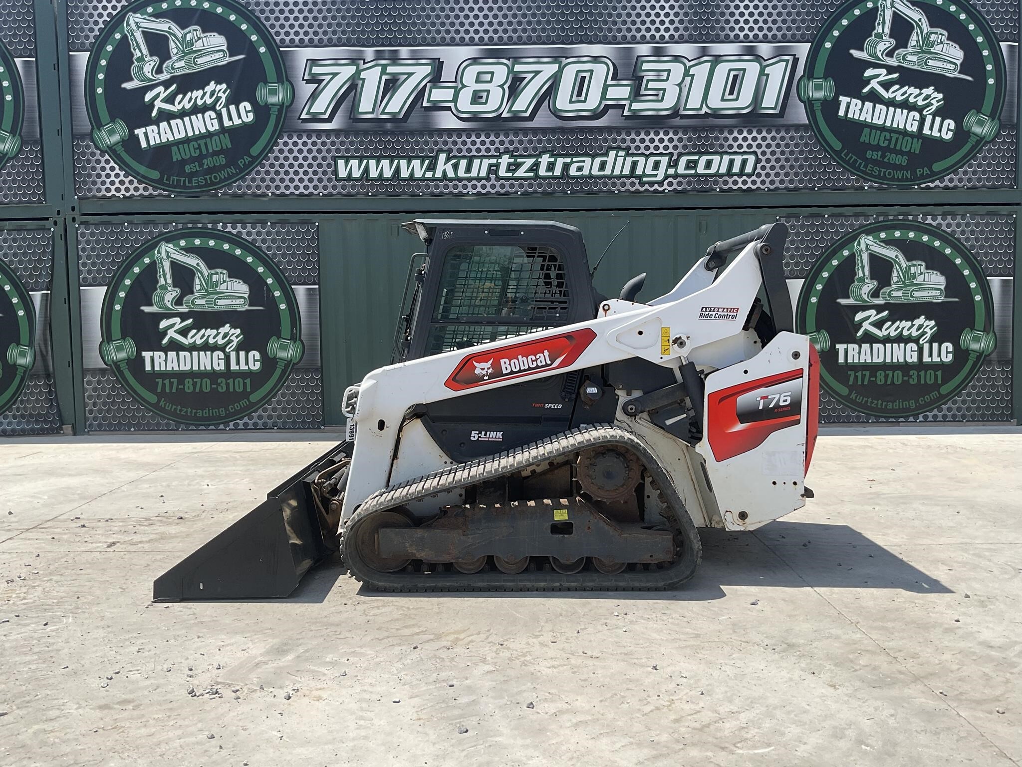 2020 BOBCAT T76 in Littlestown, PA