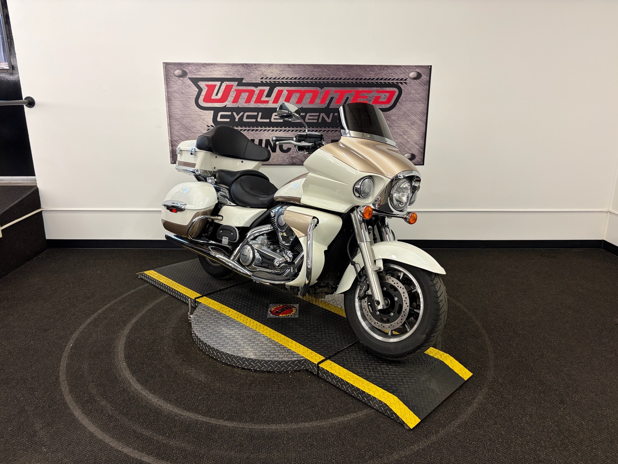 2012 Kawasaki Vulcan® 1700 Voyager® ABS 1700 VOYAGER ABS in Tyrone, PA