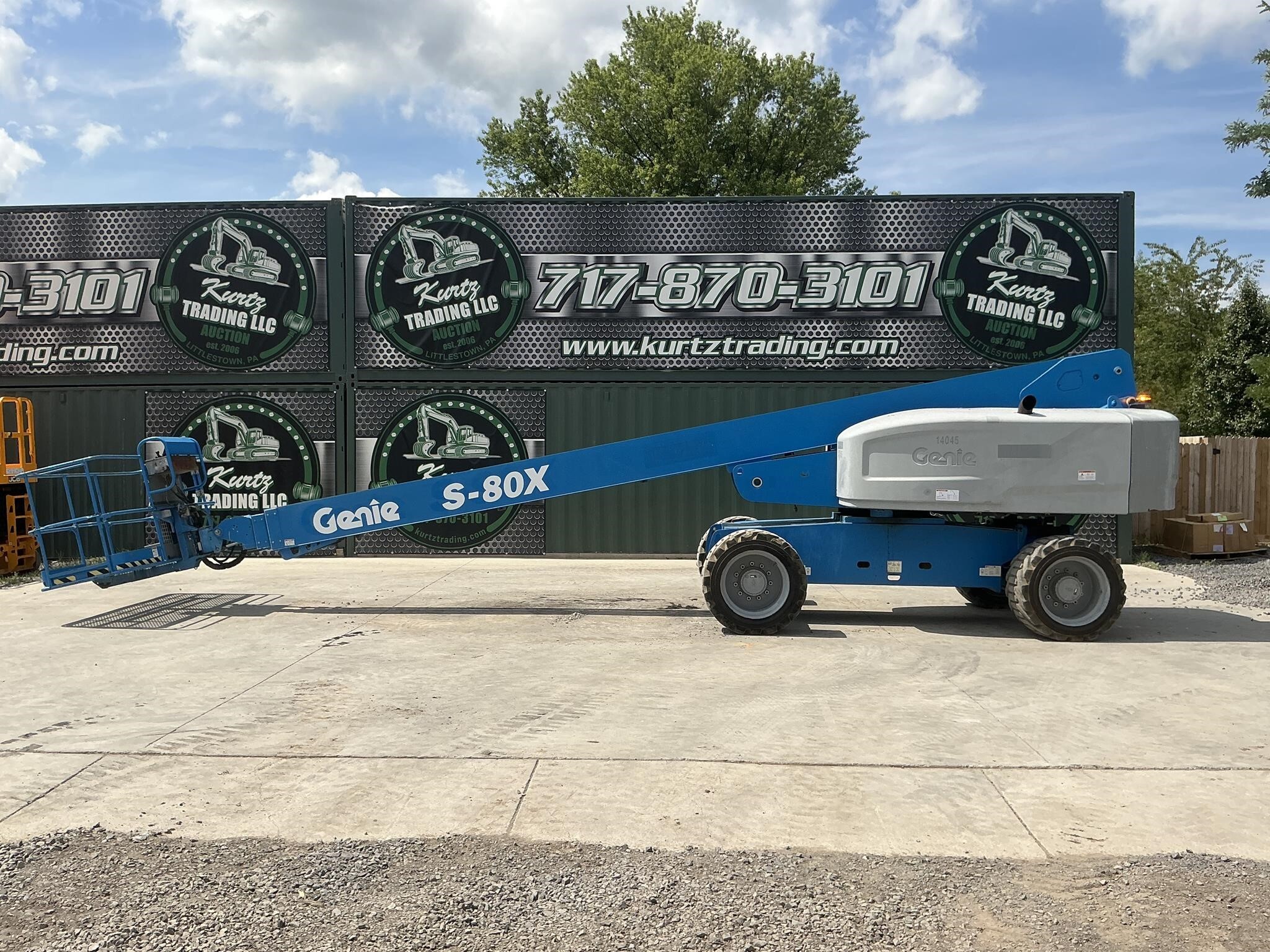 2015 GENIE S80 in Littlestown, PA