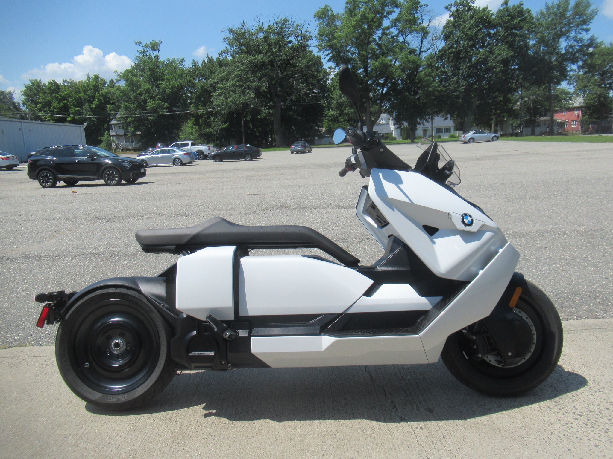 2022 BMW CE 04 04 in Springfield, MA