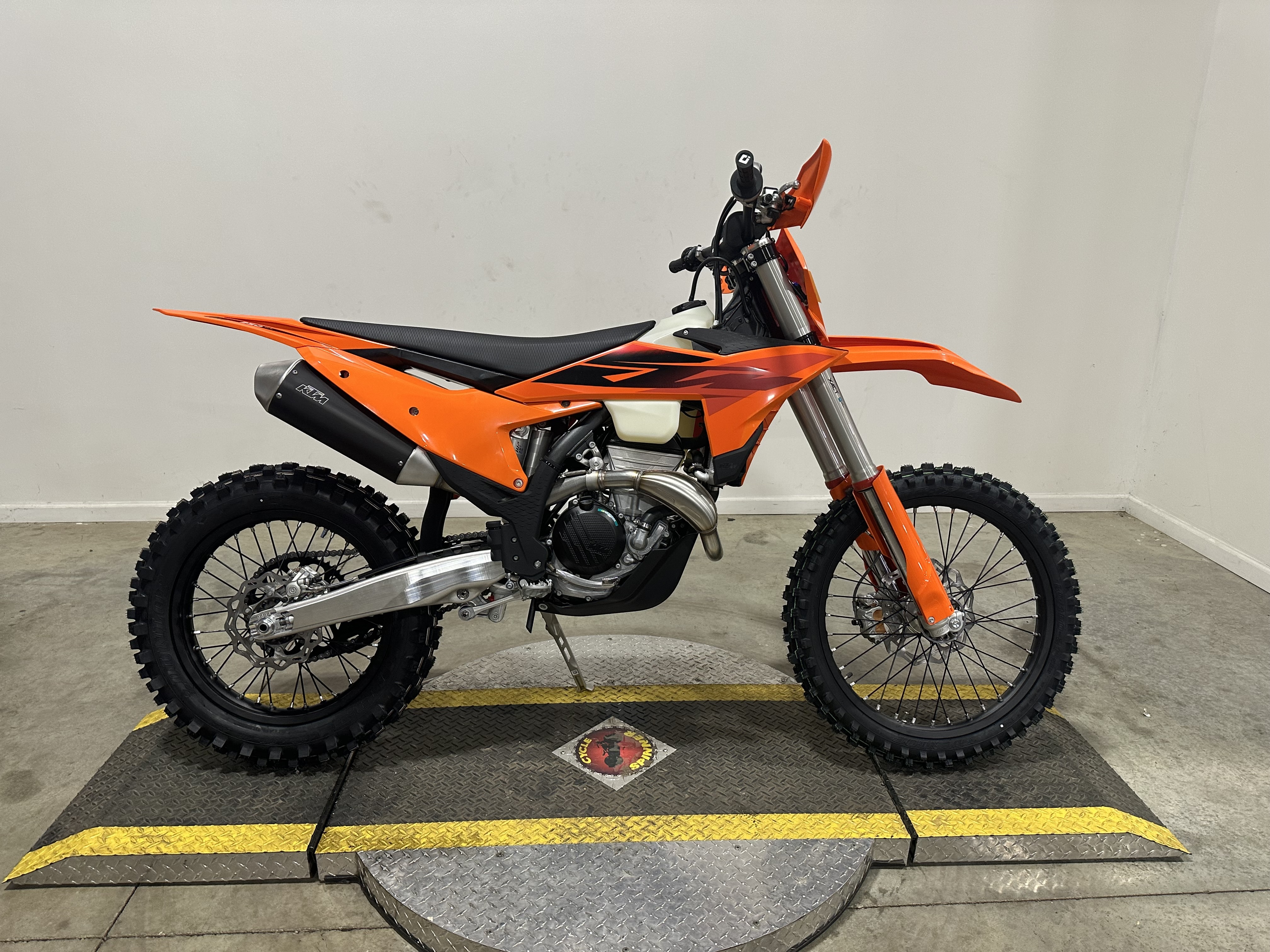 2027 KTM 350 XC-F XC-F in Medina, OH