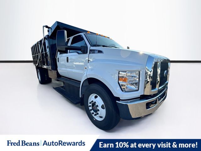 2027 FORD F650 in Doylestown, PA