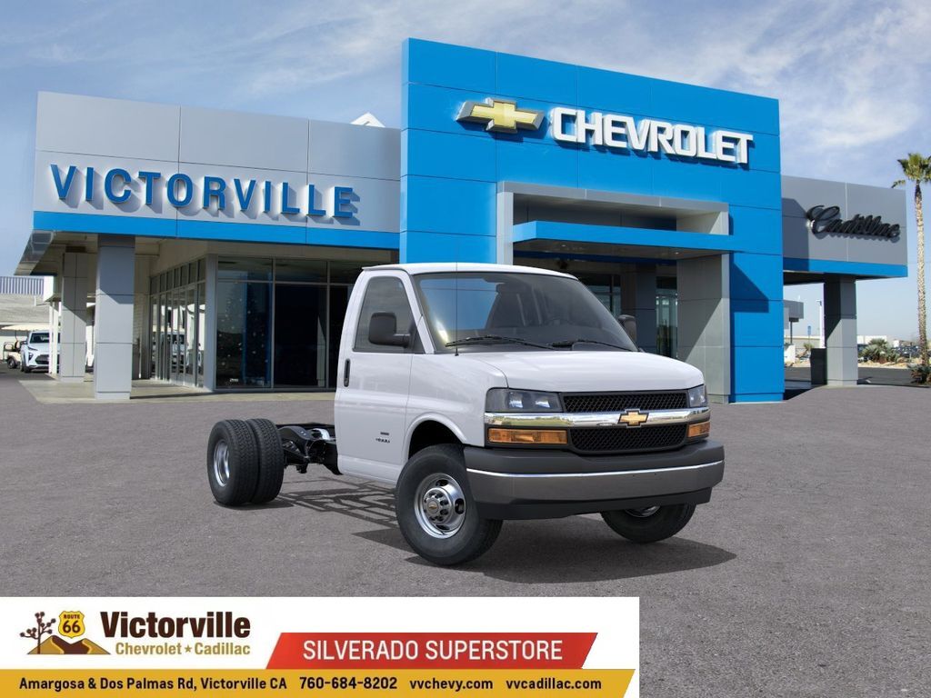 2026 CHEVROLET Express 3500 in Victorville, CA