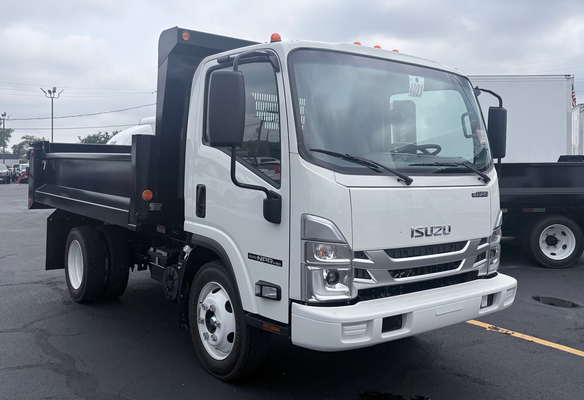 2027 ISUZU NPR HD in Aurora, IL