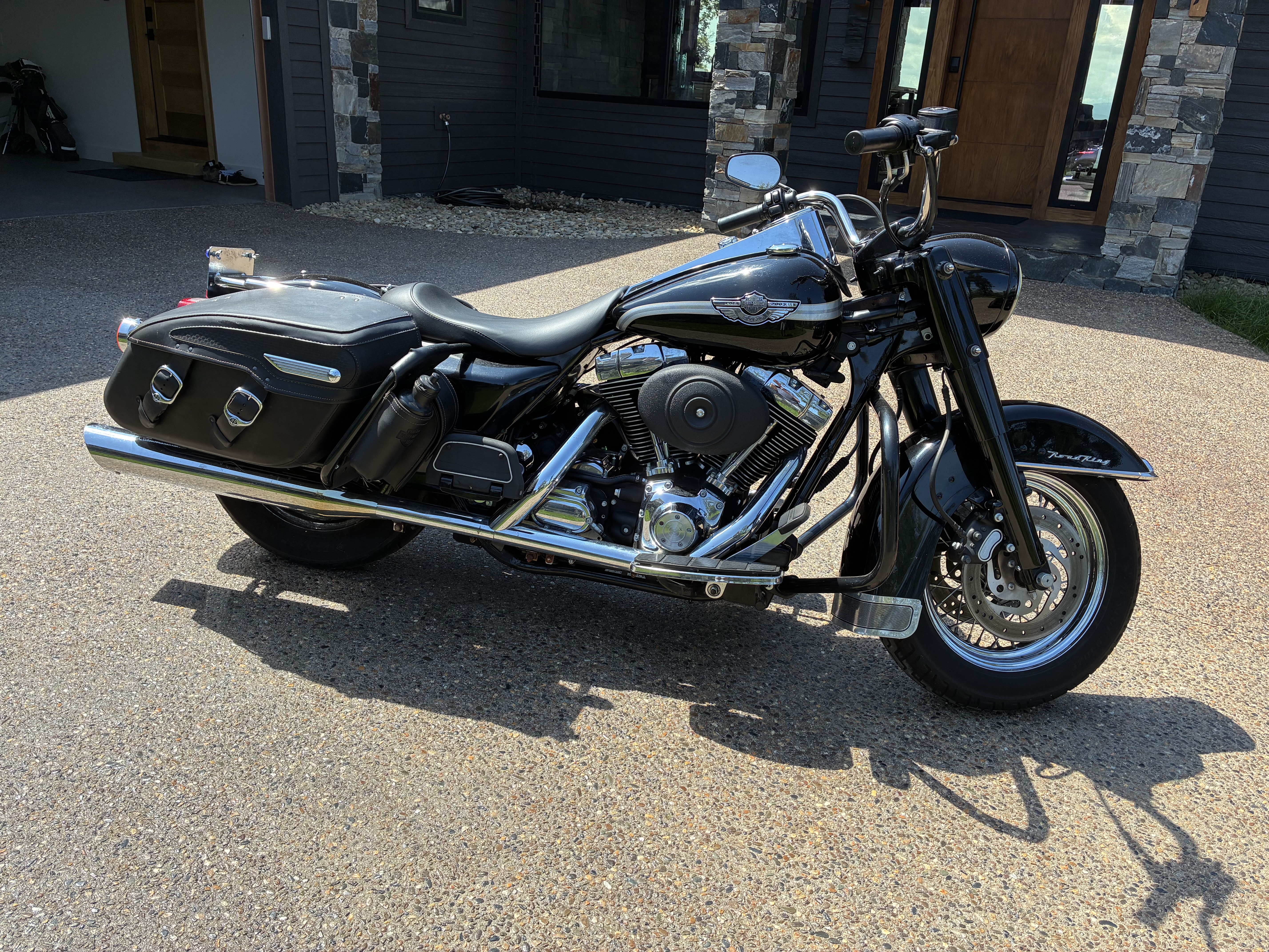 2003 Harley-Davidson ROAD KING CLASSIC in asheville NC