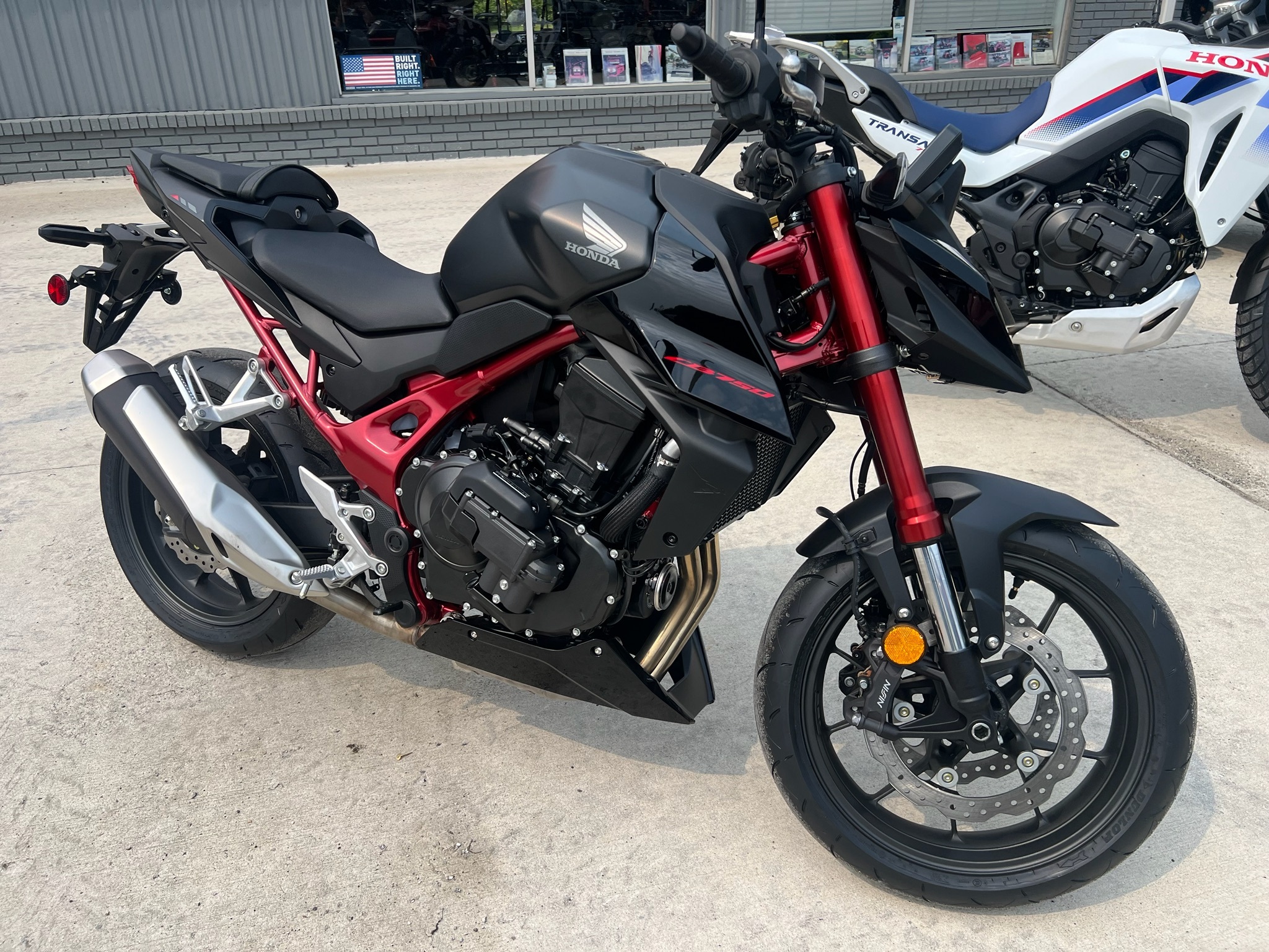 2026 Honda CB750 Hornet E-Clutch E-CLUTCH in Valparaiso, IN