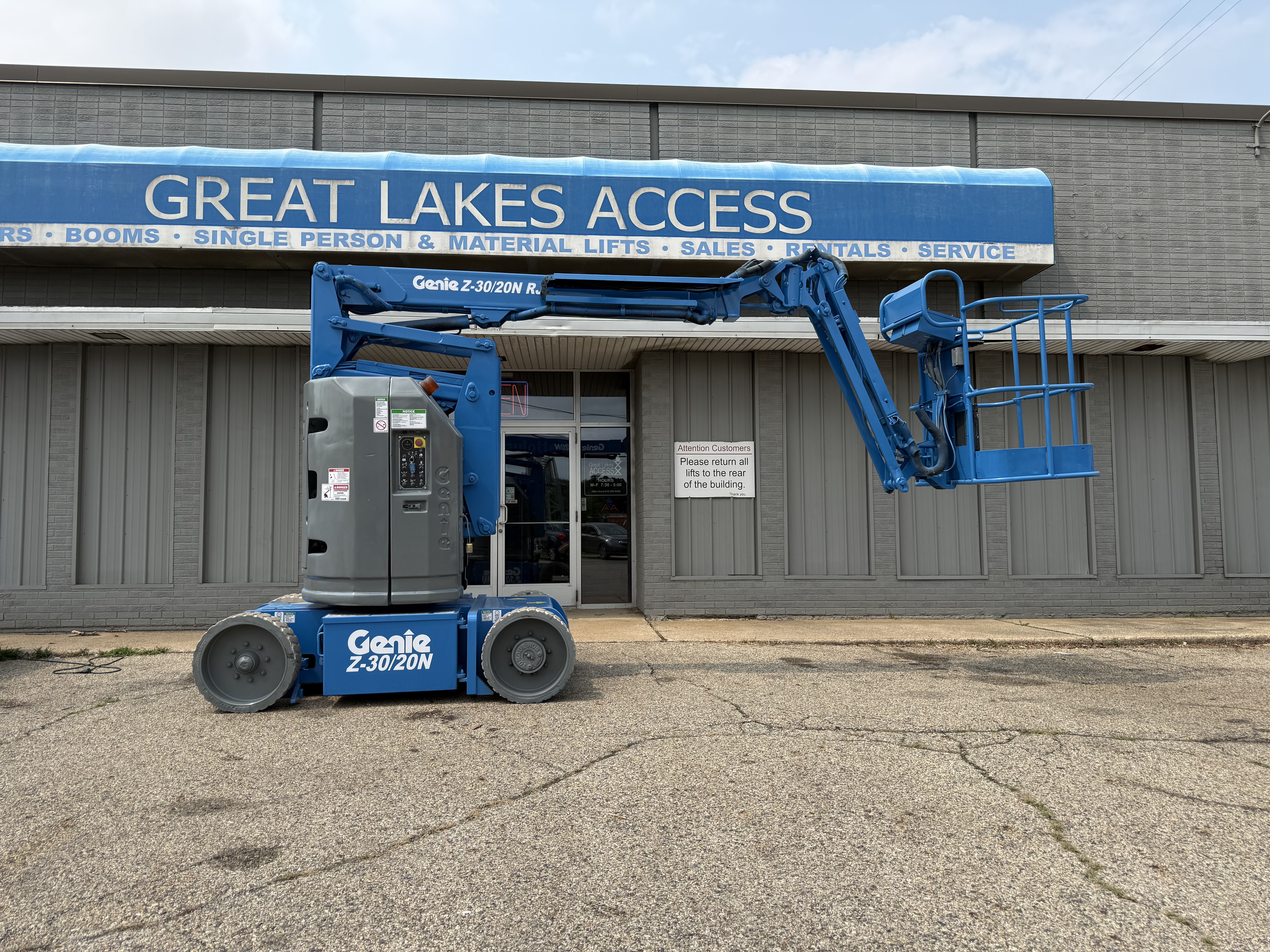 2011 GENIE Z30-20NRJ in Grand Rapids, MI